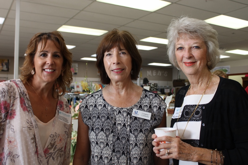 Donna Pundmann of Creve Coeur Chamber of Commerce Members Connie Curran Chesterfield Marilyn Panter Ballwin Instagram JPG 800x533